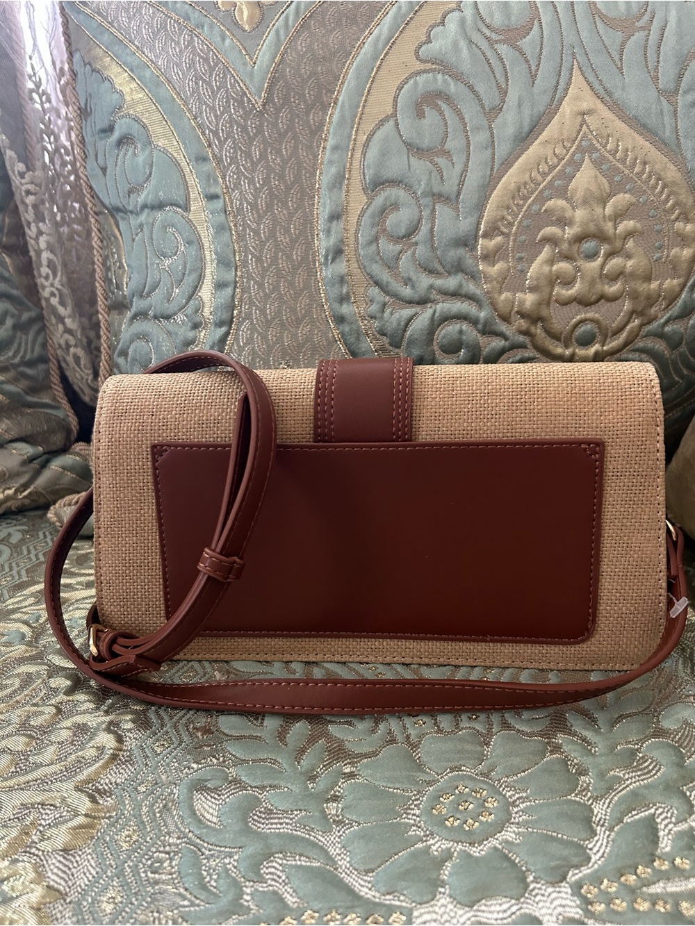Moda Luxe Tan Woven Clutch with Brown Leather Strap new without tags - Picture 7 of 10